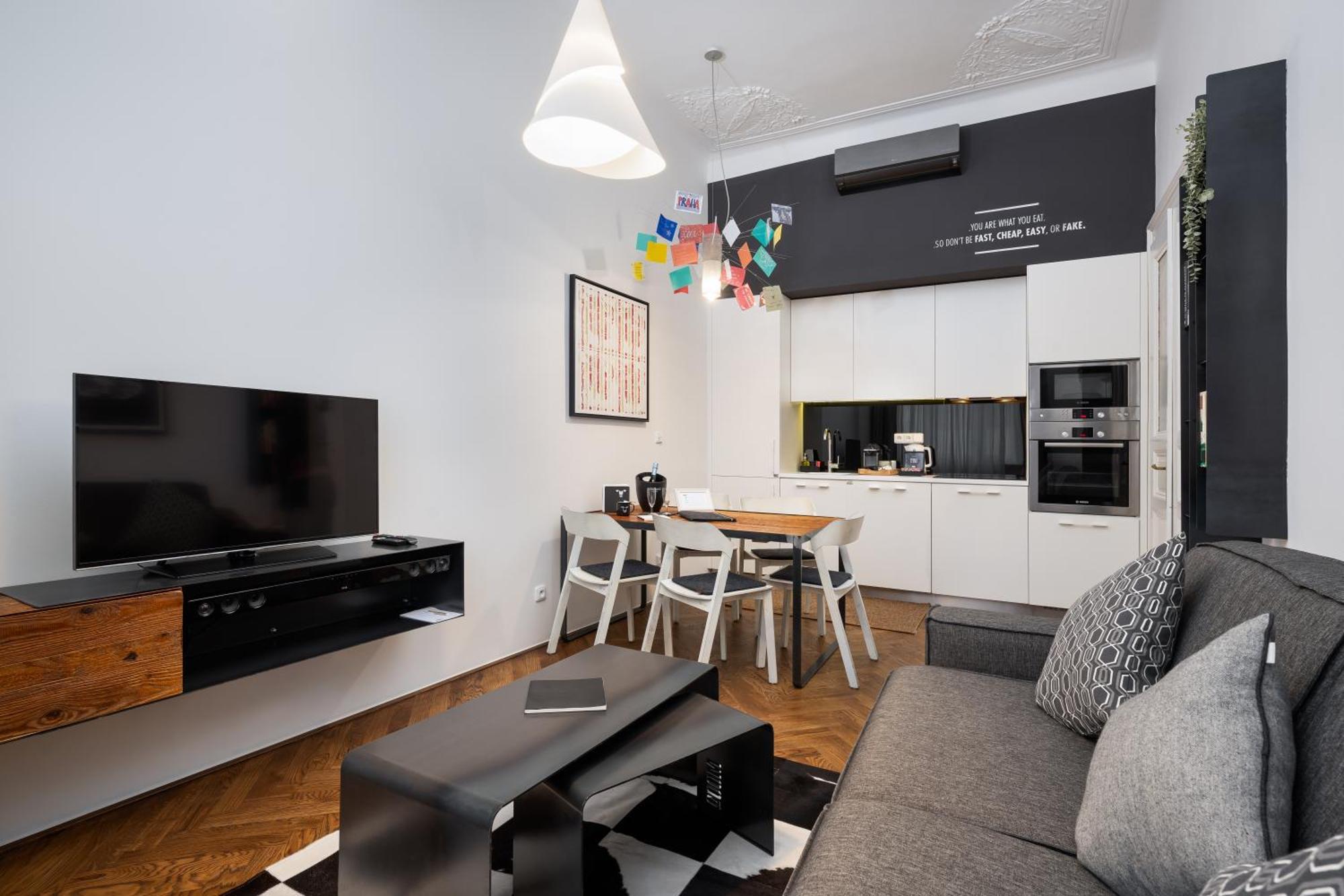 Mooo Downtown Aparthotel Πράγα Εξωτερικό φωτογραφία