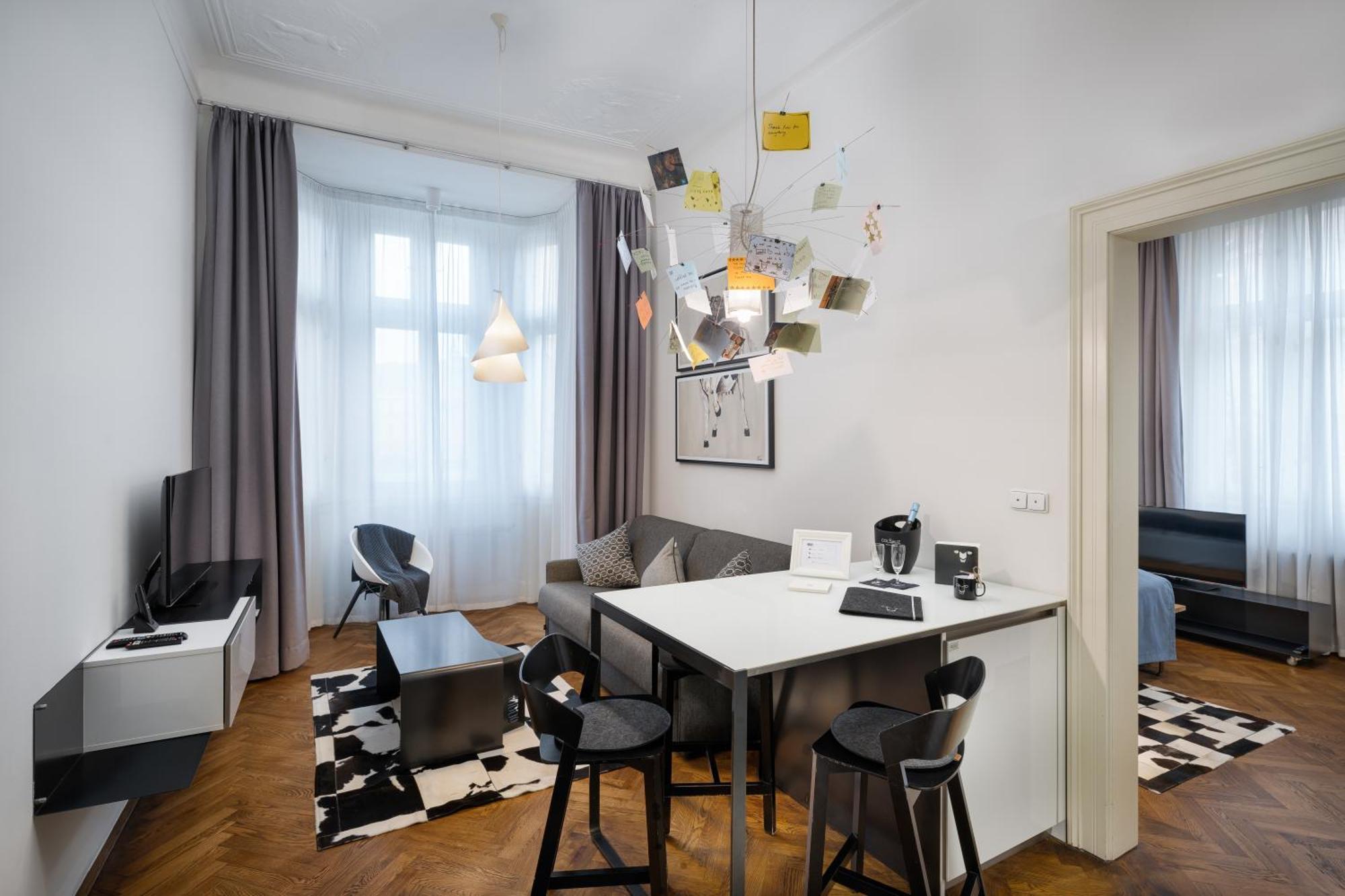 Mooo Downtown Aparthotel Πράγα Εξωτερικό φωτογραφία